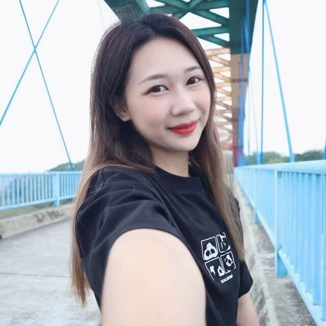 女生：24岁 .身高165